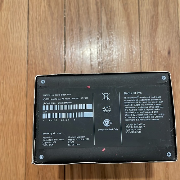 Beats Fit Pro
True Wireless Noise Cancelling Earbuds - Picture 2 of 3